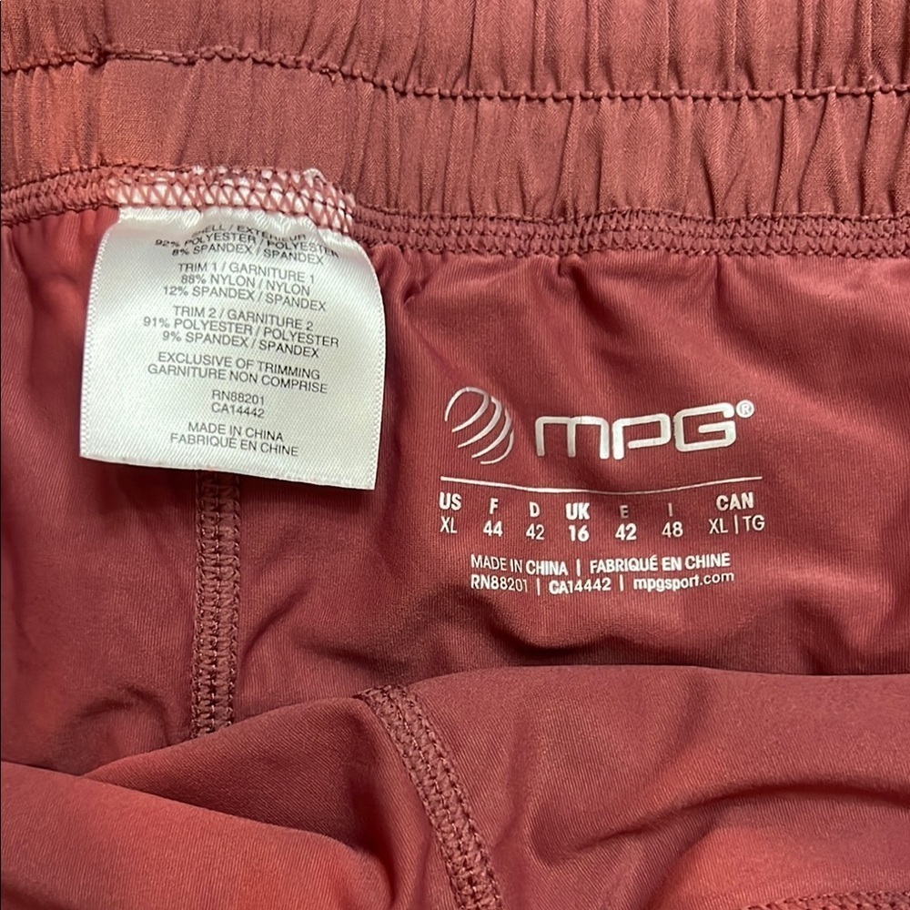 MPG TRAINING Shorts W/Built-in Shorts Liner - Picture 6 of 7